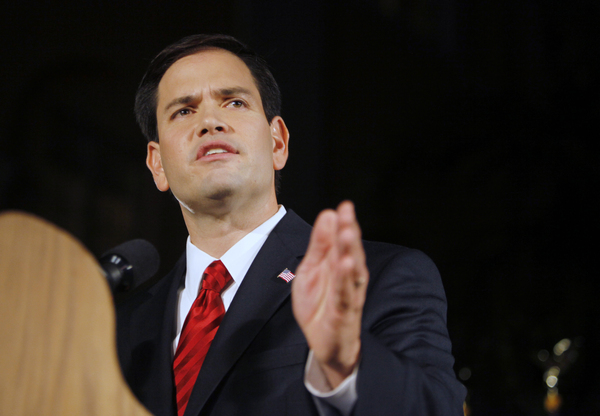 Marco Rubio cuando daba un discurso por su pase al Senado de EEUU en Coral  Gables Florida.