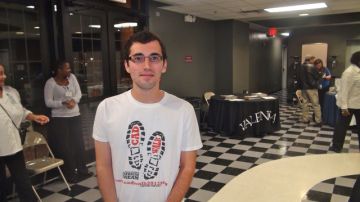 Lucas Da Silva es uno de cinco estudiantes que marcharán 3,000 millas a la capital estadounidense.