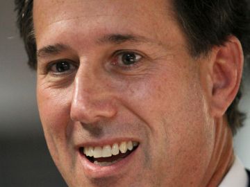 Rick Santorum, dio pelea en el primer "caucus" celebrado en Iowa.