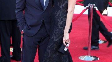 George Clooney  y su novia Stacy Keibler.