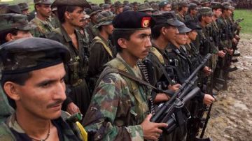 Usualmente las FARC usan a la Cruz Roja como interlocutor con el gobierno colombiano en turno para liberar prisioneros
