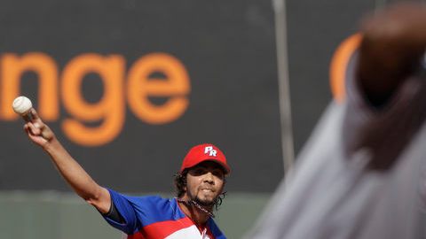 Nelson Figueroa lanzó ayer un gran juego de pelota para la novena de Mayagüez de Puerto Rico.