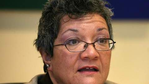 Mercedes Márquez, secretaria asistente de HUD, dice que debe haber un balance entre  regulaciones y revisiones.