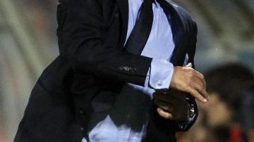 Fabio Capello sintió que la Federación inglesa no lo tomó en cuenta en el caso Terry, y  prefirió dimitir.