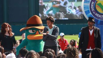 Michelle Obama se dirige a la audiencia del ESPN Wide World of Sports, en Walt Disney World,  en Orlando.