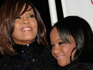 Whitney junto a Bobbi durante un evento celebrado en el 2011.