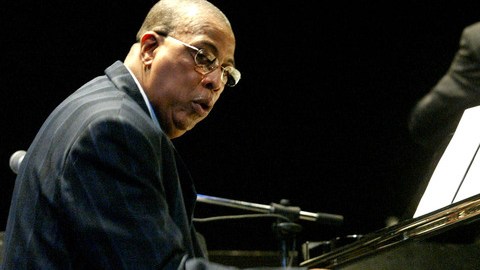Chucho Valdés compartirá el escenario con Poncho Sánchez y su banda Latin Jazz.