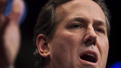El precandidato presidencial republicano Rick Santorum.