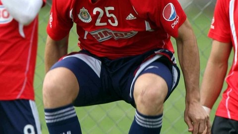 Antonio Gallardo (25) durante una práctica del Chiverío.