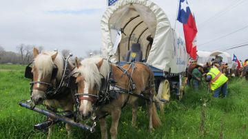 Integrantes de la Cabalgata de los Vaqueros que llegaron a Houston desde Reynosa, México.