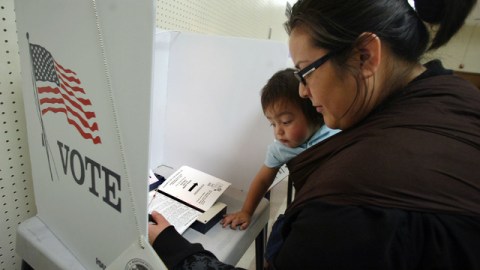 Las leyes electorales de Texas restringían el voto de minorías.