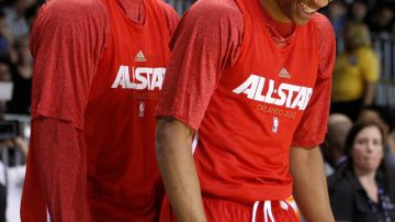 Kobe Bryant bromea con Russell Westbrook.
