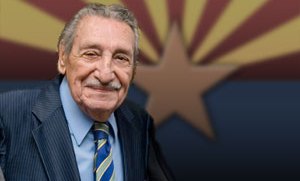 Raúl Castro, exgobernador de Arizona.