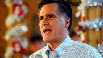 Mitt Romney ha visto cómo el exsenador Santorum se acerca estrechamente en las encuestas.