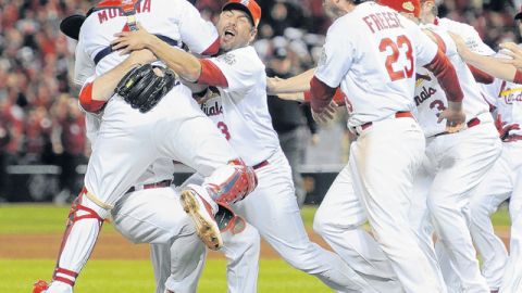 El béisbol de Grandes Ligas expandió  sus playoffs a 10 equipos con la inclusión de un segundo equipo de wild card en cada liga.