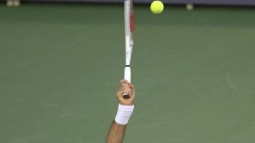 Federer espera a Juan Martín del Potro en semis de Dubai.