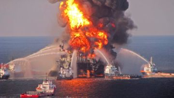La petrolera BP informó ayer que ha llegado a un acuerdo extrajudicial estimado en 7,800 millones de dólares. La petrolera tiene también que resolver otras demandas presentadas por el Gobierno de EEUU
