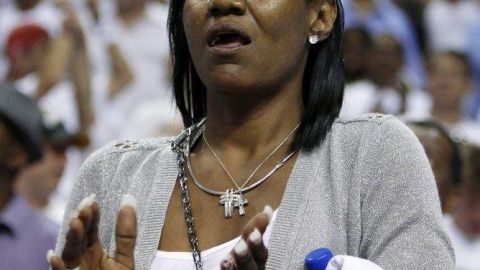 Gloria James, madre de la estrella de los Heat de Miami LeBron James.