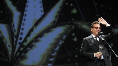 Andy García tras recoger el premio honorífico durante la gala especial del festival, antes de la cual anunció su nuevo proyecto cinematográfico.