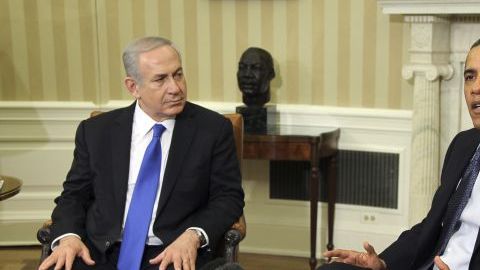 El presidente de Estados Unidos Barack Obama dialoga hoy con el primer ministro israelí, Benjamín Netanyahu. Se espera que el Presidente hable sobre lo discutido con el Premier durante su conferencia de prensa.