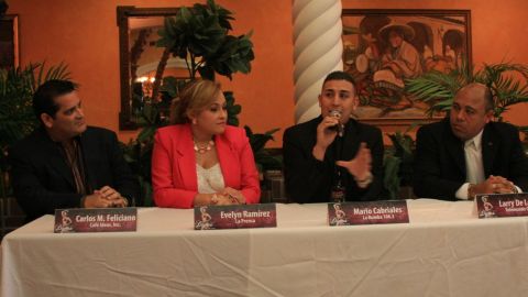 Carlos Feliciano de Café Ideas, Evelyn Ramirez de La Prensa, Mario Cabrales de Rumbo 100.3 FM hablan de la nueva iniciativa La Diva de Orlando.