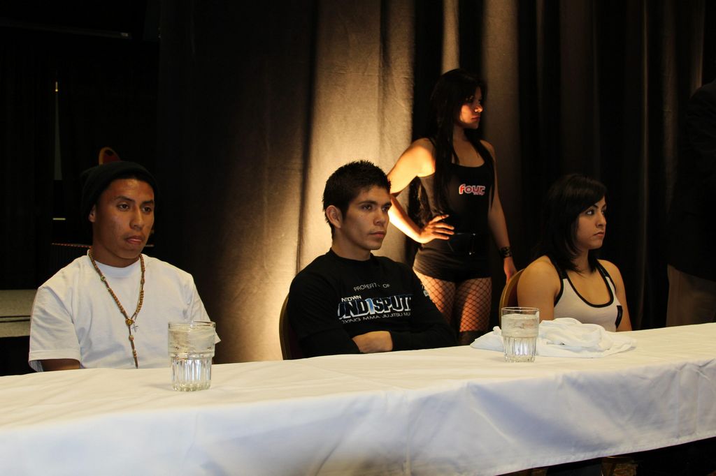 De izda. a dcha., los boxeadores Jonathan Quiroz, Christian Bojórquez y Amaris Quintana.