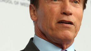 Arnorld Schwarzenegger.