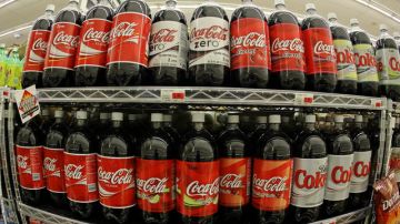 La compañía Coca-Cola vende 1.7 mil millones  de refrescos a nivel mundial cada día.