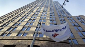 El Bank of America estaría afrontando problemas de liquidez y entidades reguladoras piden más progresos.
