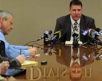 El actual jefe del FBI en Nueva Jersey, Michael Ward, dijo que el programa de espionaje ha empezado a mermar la comunicación entre las autoridades y los musulmanes en el norte de Nueva Jersey.