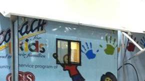 La feria contó con la participación de distintas organizaciones de salud que  ofrecieron charlas y chequeos médicos gratis.