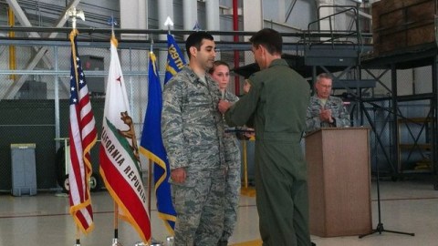 Benjamín Hernández-Stern es condedorado por los 'méritos excepcionales' alcanzados en su desempeño en Irak.