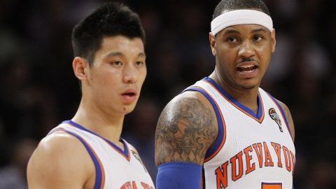 Carmelo Anthony (7) y Jeremy Lin tratarán de acoplarse a las  nuevas indicaciones que trae el entrenador interino Mike Woodson.