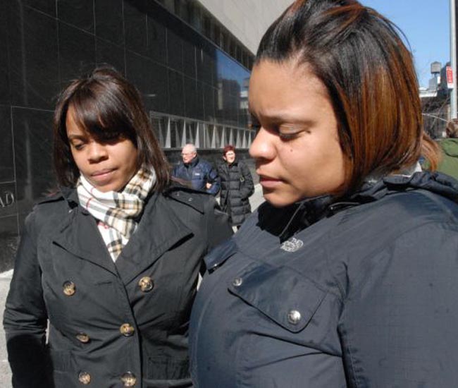 Denise Figueida y Yanires las dos hijas de Eridania Rodrígez asesinada presuntamente por Joseph Pabón.