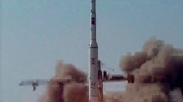 Lanzamiento de un cohete 'Unha-2' en 2009. Ayer, Pyongyang anunció que lanzará un satélite mediante otro cohete de largo alcance .