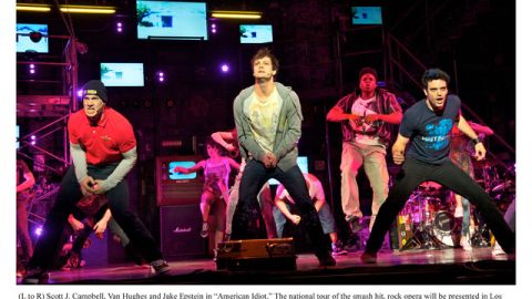 Scott J. Campbell, Van Hughes y Jake Epstein en un instante de 'American Idiot', cuya gira nacional llegó esta semana a Los Ángeles.