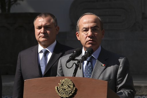 Calderón ha defendido a su Secretario de Seguridad Pública, Genaro García Luna