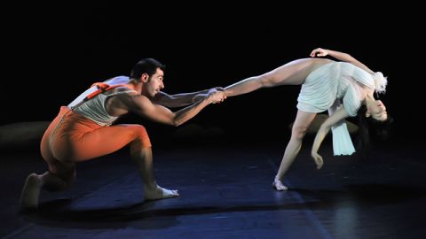 Fabrizio Clemente y Virginie Caussin en 'Snow White', del Ballet Preljocaj.