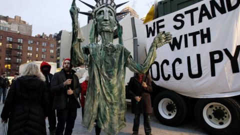 Los 'indignados' aseguran que seguirán sus manifestaciones en Union Square.