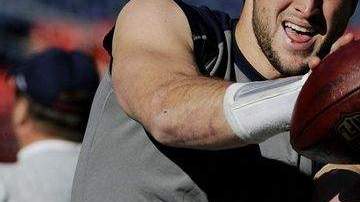 Tim Tebow está empeñado en mejorar aún más.