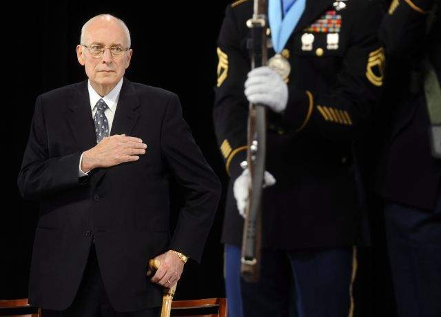 Fotografía de archivo donde se ve al exvicepresidente estadounidense Dick Cheney, quien se sometió a un trasplante de corazón.