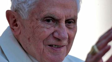 "Deseo reiterar con energía y claridad un llamado al pueblo mexicano a ser fiel a sí mismo y a no dejarse amedrentar por las fuerzas del mal...", manifesto Benedicto XVI.