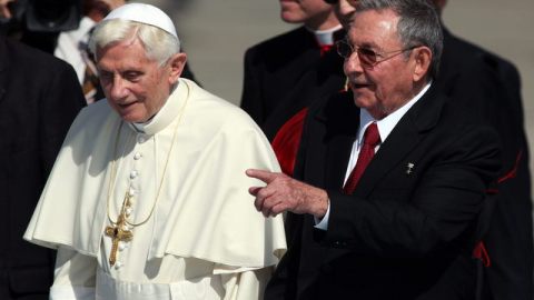 Es posible que Benedicto XVI también tenga un encuentro con el expresidente Fidel Castro.