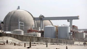 La planta nuclear San Onofre 45 millas al norte de San Diego es operada por Southern California Edison.