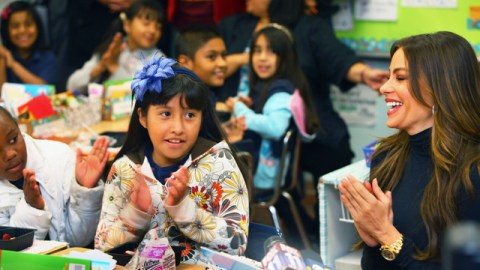 La invitada de Food for Thought, fue la actriz Sofía Vergara. Con esta iniciativa miles de niños tendrán alimentos garantizados.