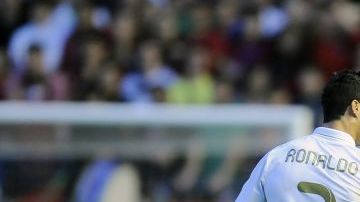 El portugués marcó dos de los cinco tantos del Real Madrid en el Reyno de Navarra ante Osasuna