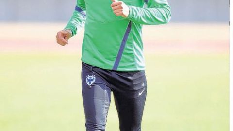 El ex seleccionado nacional encara con cautela el duelo de vuelta de semifinales.