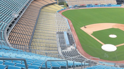 El Dodgers Stadium.