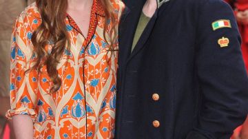 La actriz Bonnie Wright y el actor Rupert Grint en la inauguración del parque 'Harry Potter'.
