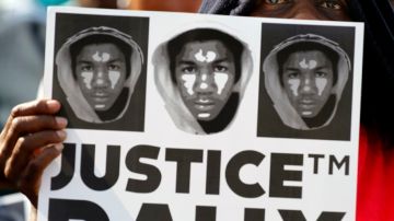 El caso de ambos desaparecidos, al igual que el de Trayvon Martin, son percibidos como una serie de injusticias.